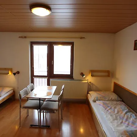 Antonia * 哈沃福卡